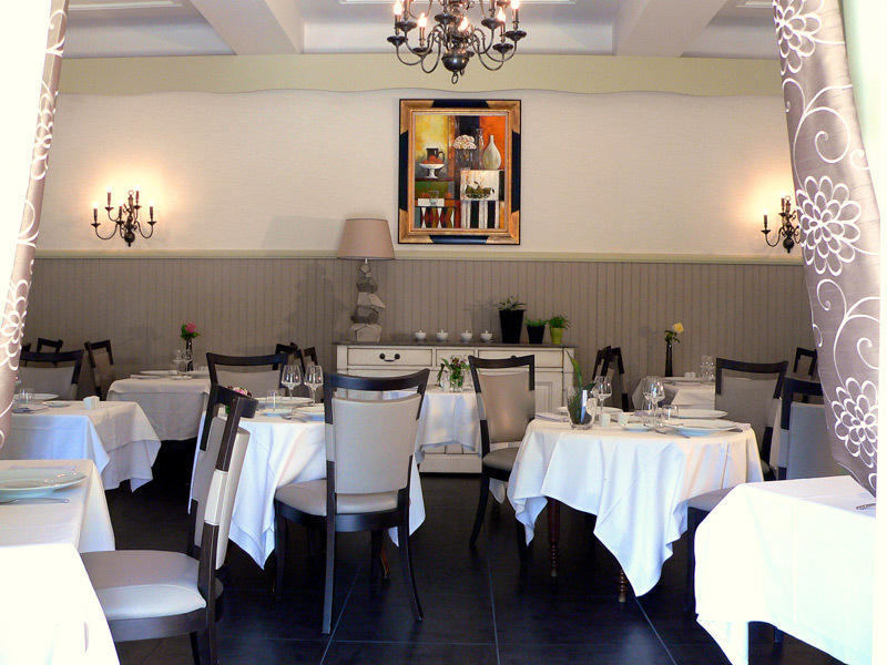 Logis Hotel Restaurant Nougier Saint-Etienne-de-Fursac ภายนอก รูปภาพ