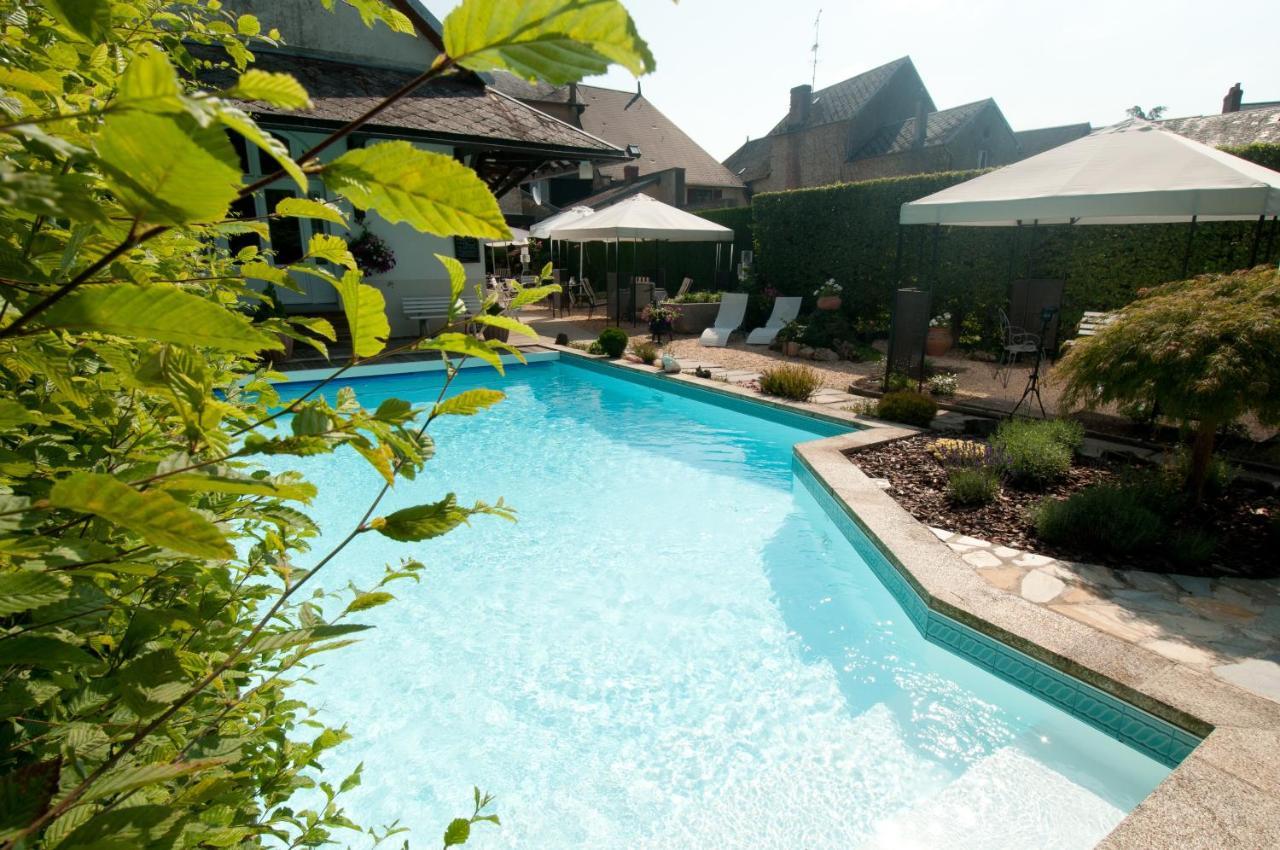 Logis Hotel Restaurant Nougier Saint-Etienne-de-Fursac ภายนอก รูปภาพ